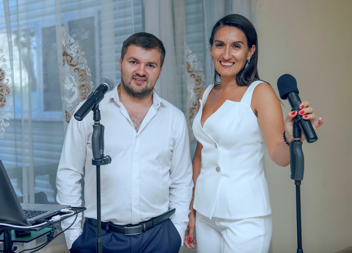 Ведущая, тамада, музыканты, живая музыка, диджей на праздник фото 28