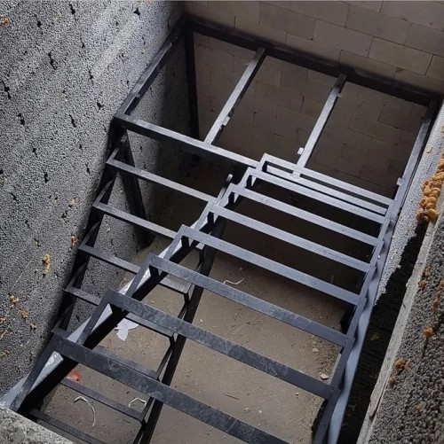 Каркаси сходів (лестніц) Недорого Зіг-заг, монокосоур фото 6