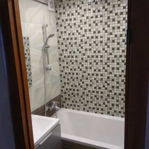 Плиточник, укладання плитки, керамограніту, мозаїки, ремонт у ванній фото 2