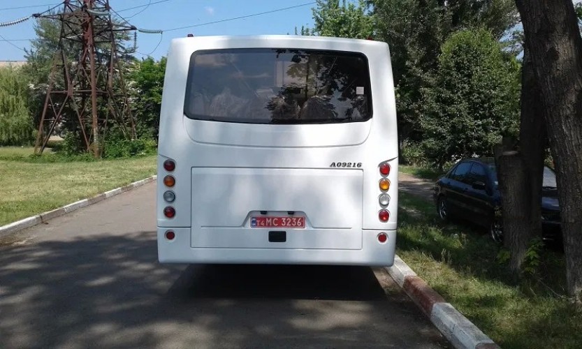 Міжміський автобус ISUZU- ATAMAN А09216 фото 3